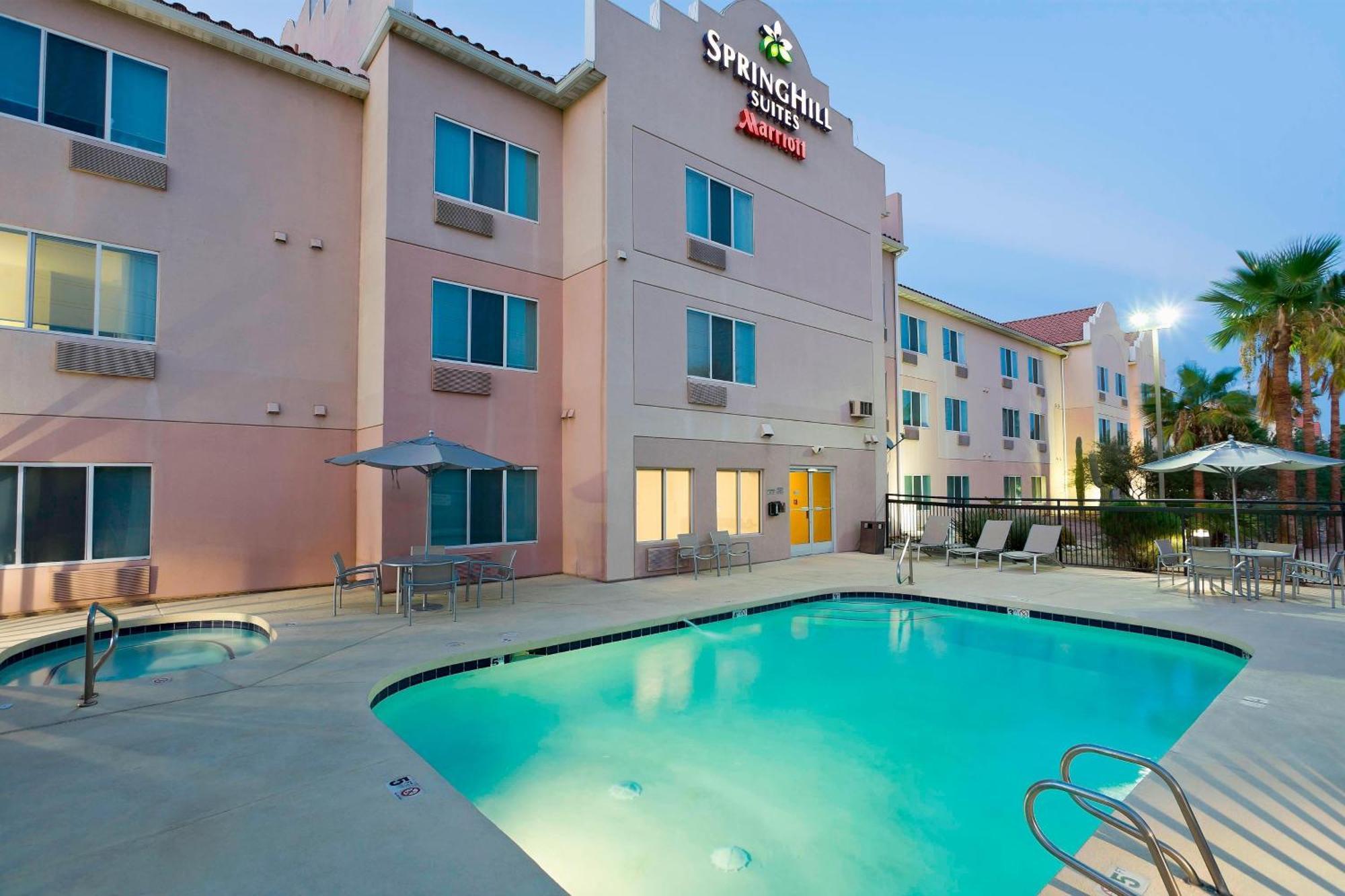 Springhill Suites Phoenix North Exterior photo